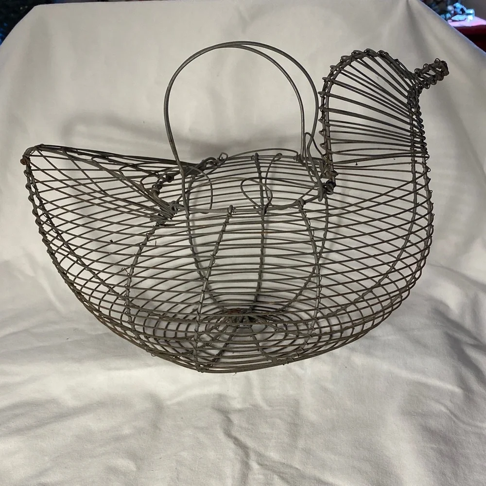 Vintage Chicken Shaped Wire Egg Basket